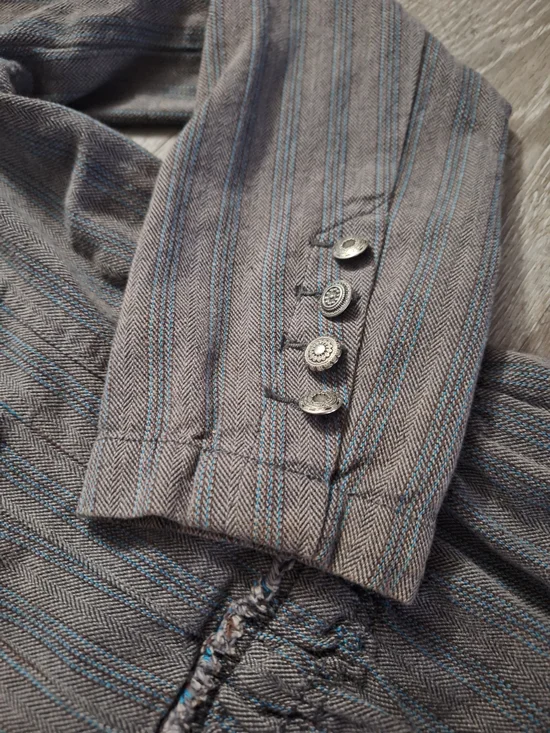 Urban Outfitters Victorian Striped Gray Ruffle Pepulum Hem Cropped Blazer - Picture 5 of 9